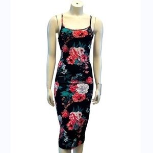 STREETWEAR SOCIETY floral tank style fitted summer dress. Stretch material.